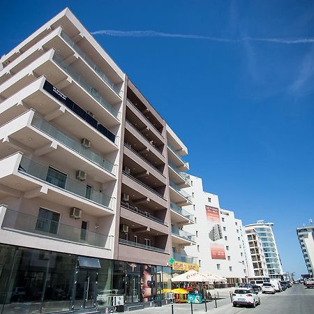 Axy Apartament Mamaia Appartement Buitenkant foto